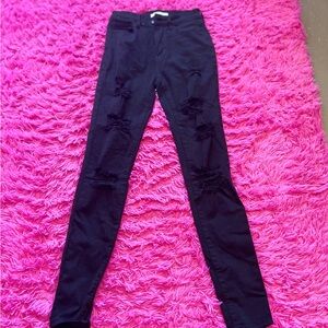 Stylish Black Distressed Women's Jeans